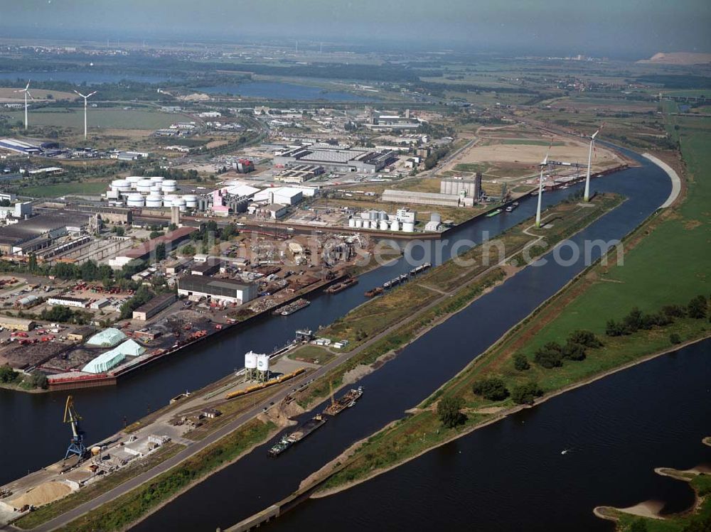 Aerial image Magdeburg - Blick auf den Rothenseer Verbindungskanal und den Binnenhafen Magdeburg. Ein Ausbauprojekt des Wasserstraßenneubauamtes Magdeburg.