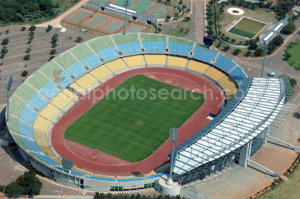 Rustenburg from above - Das Royal-Bafokeng-Stadion (auch Royal Bafokeng Sports Palace) ist ein Sportstadion in Phokeng bei Rustenburg, in der Nordwest Provinz von Südafrika. View of the Royal Bafokeng Stadium in Rustenburg in the North West Province South Africa for the FIFA World Cup 2010.