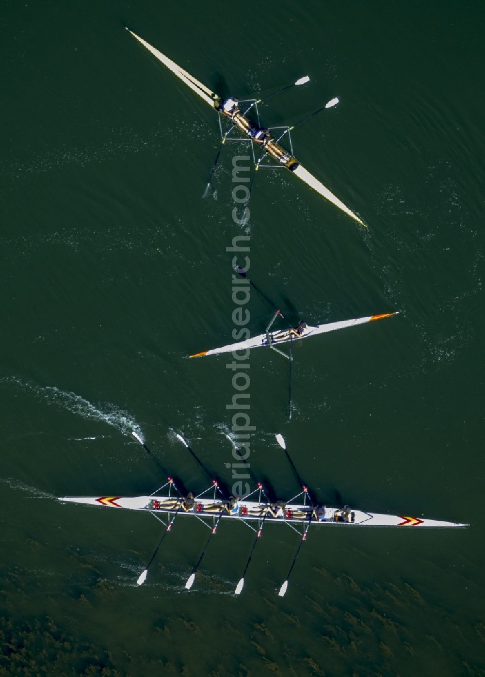 Aerial image Witten - Rowboat five coxless on the Kemnade - Reservoir at Witten in the state of North Rhine-Westphalia