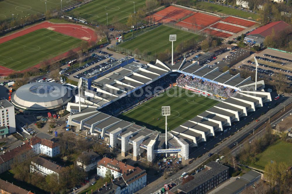 Aerial photograph Bochum - Blick auf das Ruhrstadion Heimat des Bundesligisten VfL Bochum. Soccer stadion Ruhrstadion of the soccer club VFL Bochum.