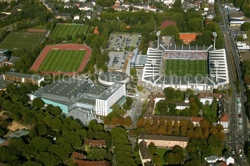 Aerial image Bochum - Blick auf das Ruhrstadion mit Anbau Heimat des Bundesligisten VfL Bochum. Soccer stadiom Ruhrstadion of the soccer club VFL Bochum.