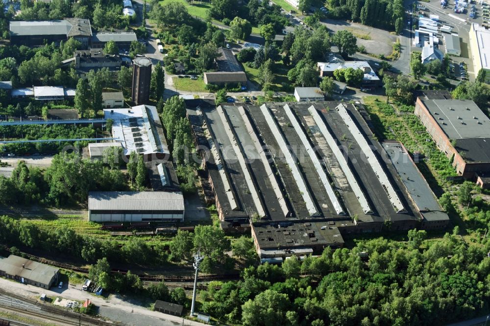 Aerial photograph Leipzig - Ruins of Repair shop, maintenance and repair of trains and wagons of the freight in the Engelsdorf district of Leipzig in Saxony