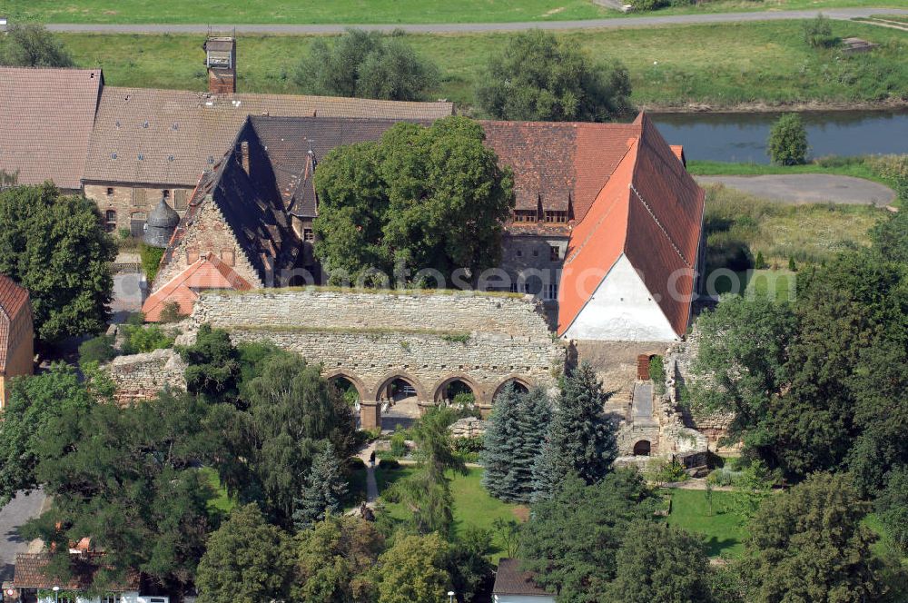 Aerial image Memleben - Strasse der Romanik: Die Ruine des Klosters Memleben war einst die bedeutende Pfalz der Ottonen. Nach dem 2. Weltkrieg war das Klostergelände ein Volkseigenes Gut, seit 1991 ist es im Besitz der Gemeinde Memleben. Homepage: http://