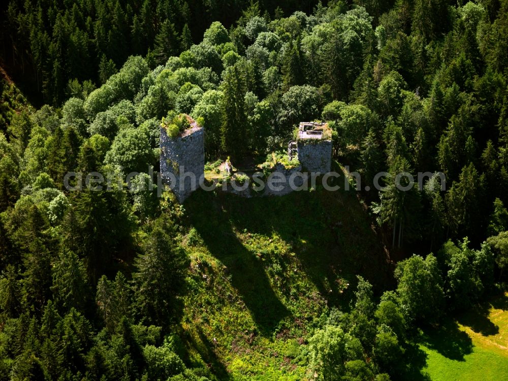 Aerial photograph Bonndorf-Wittlekofen - Ruins of the castle Roggenbach village near Bonndorf - Wittlekofen in the state of Baden-Württemberg