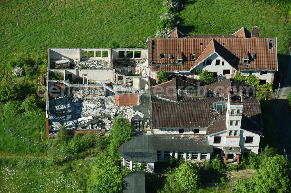 Aerial photograph Krummsee - Ruin of the former Berghotel Bruhnskoppel in Krummsee in the state of Schleswig-Holstein, Germany