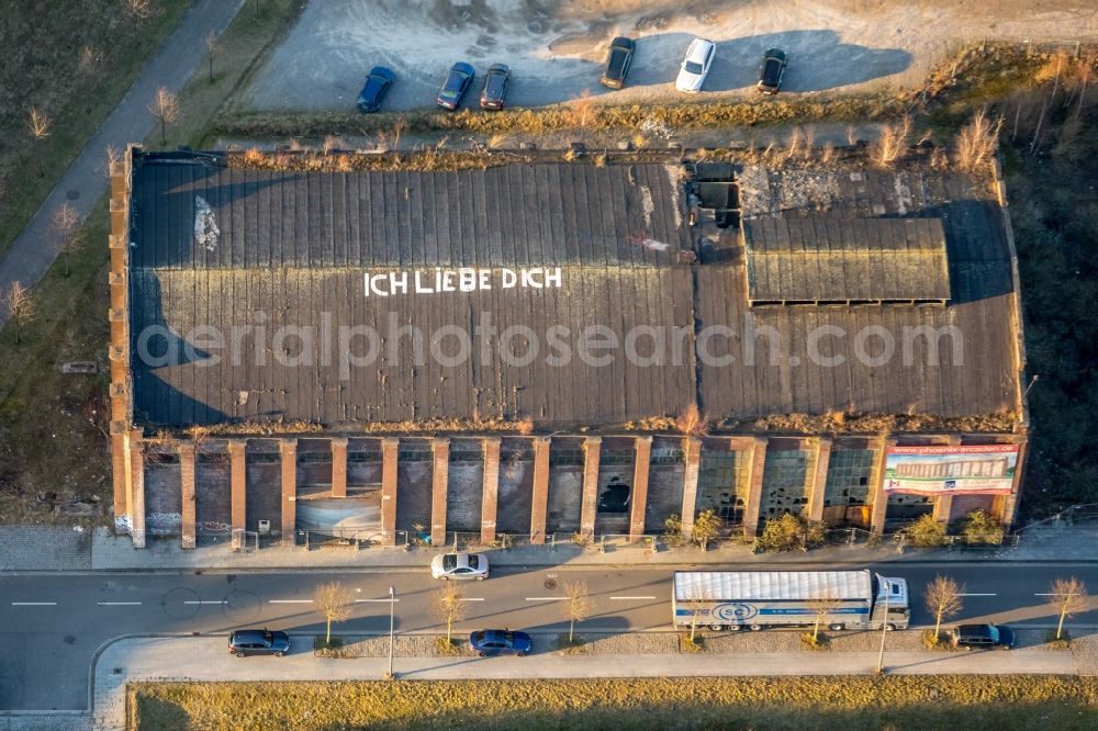 Aerial photograph Dortmund - Ruins of the former office building Phoenix-Arcaden in the district Phoenix-West in Dortmund in the state North Rhine-Westphalia, Germany