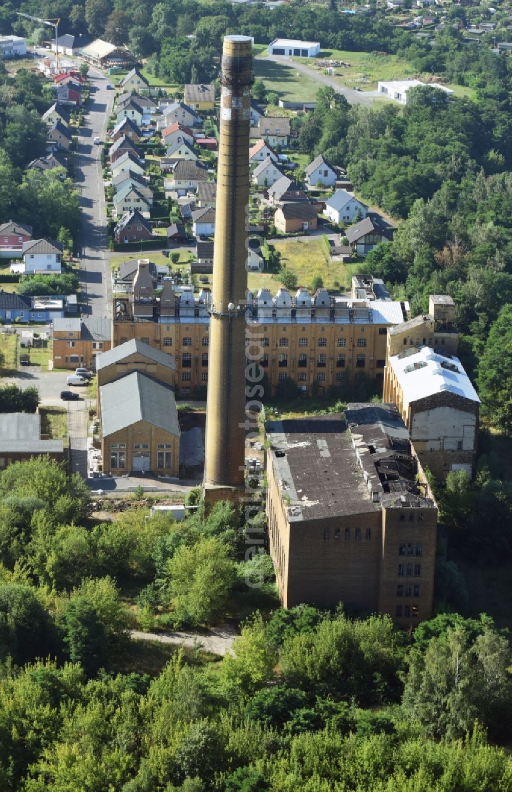 Aerial photograph Borna - Ruins of the former briquette- factory - building Witznitz in Borna in the state Saxony