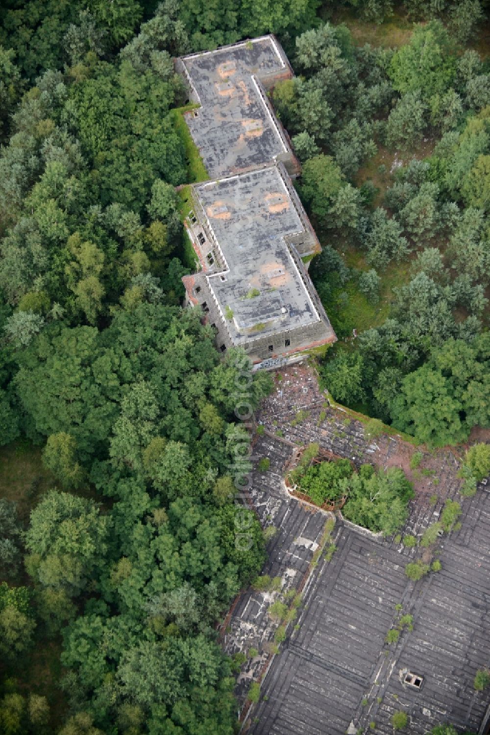 Templin from above - Ruins of the former hotel - the building im Waldstueck des Forst Buchheide in Templin in the state Brandenburg