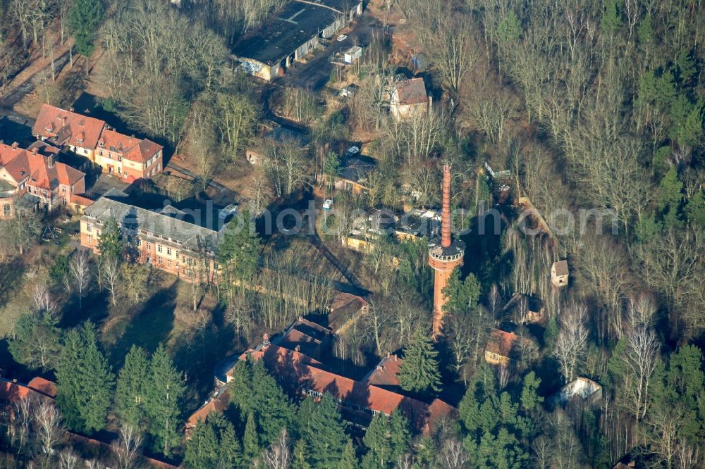 Oranienburg from above - Ruins of the former hospital - building Heilstaette Grabowsee in Oranienburg in the state Brandenburg, Germany