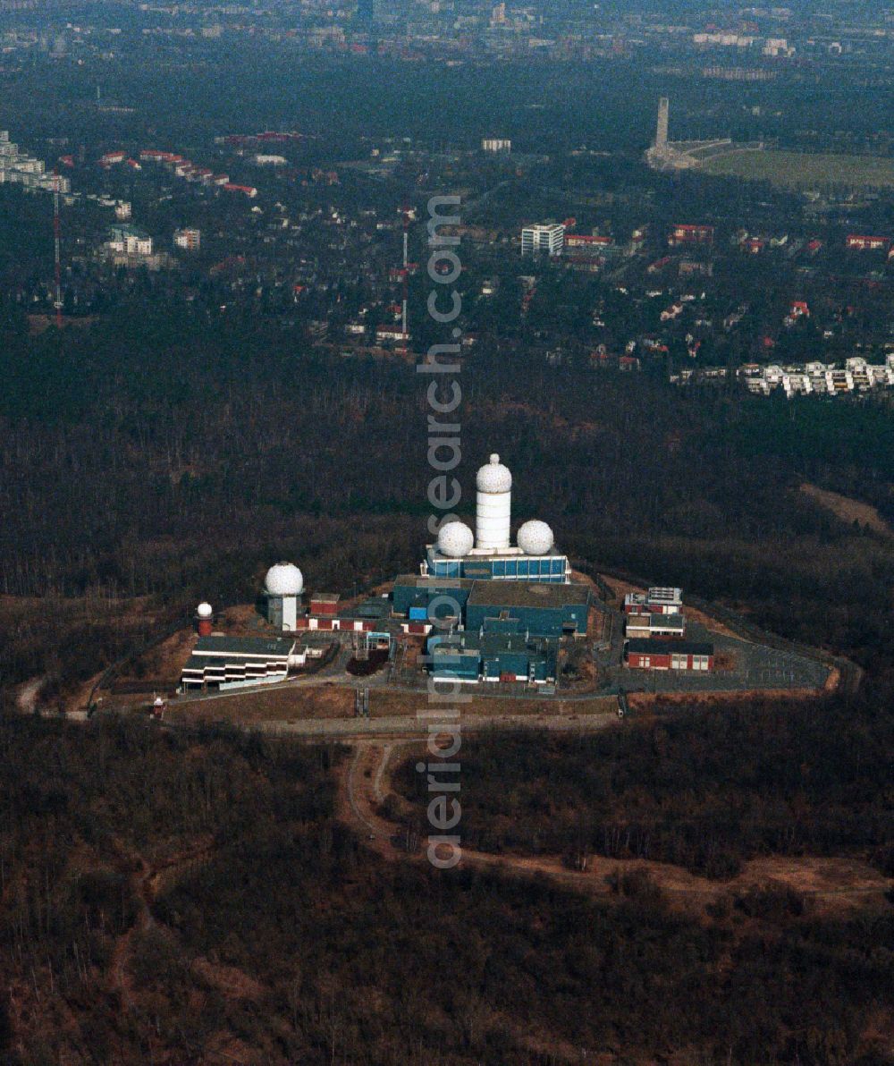 Aerial photograph Berlin - Ruins of the former American military interception and radar system on the Teufelsberg in Berlin - Charlottenburg