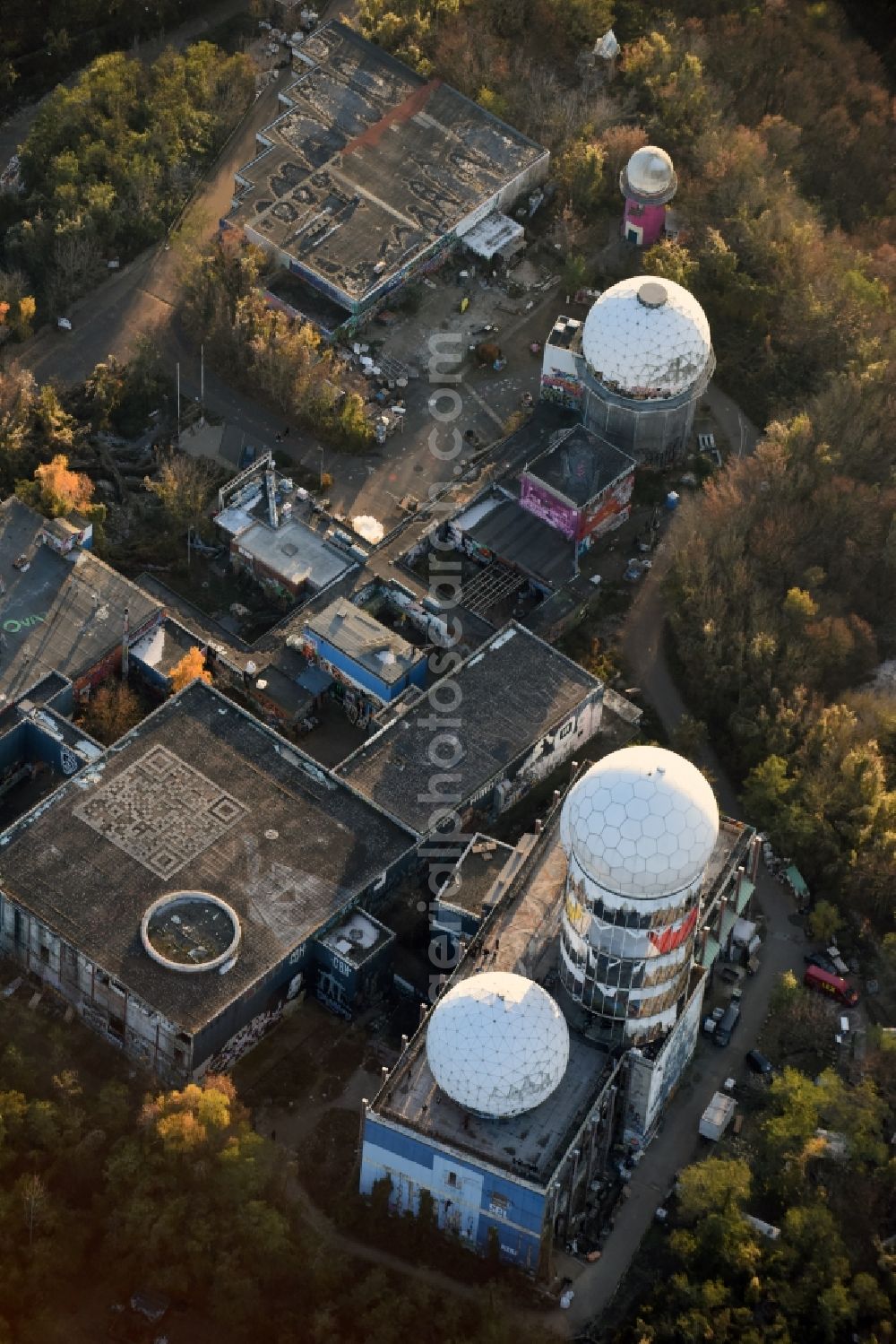 Aerial image Berlin - Ruins of the former American military interception and radar system on the Teufelsberg in Berlin - Charlottenburg