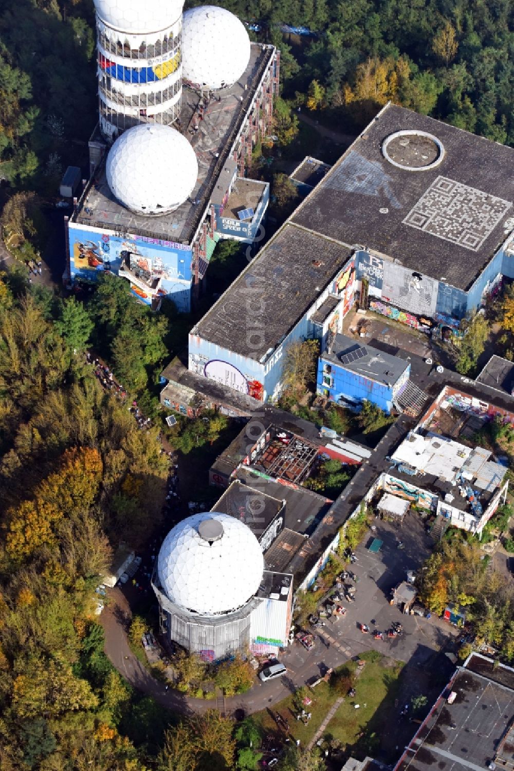 Aerial image Berlin - Ruins of the former American military interception and radar system on the Teufelsberg in Berlin - Charlottenburg