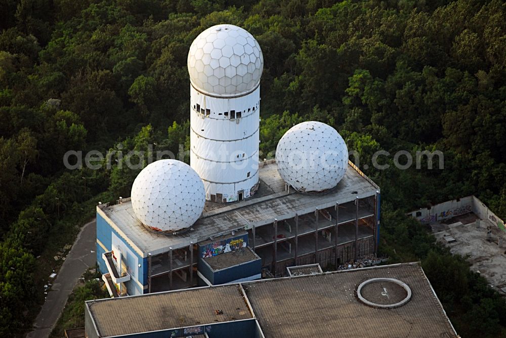 Aerial photograph Berlin - Ruins of the former American military interception and radar system on the Teufelsberg in Berlin - Charlottenburg