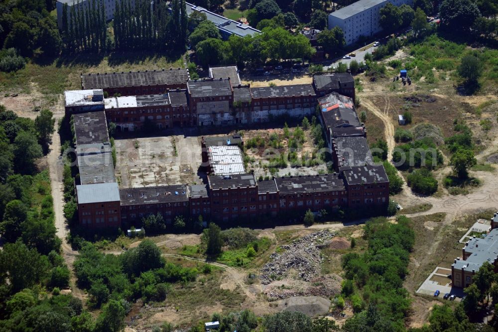 Berlin from the bird's eye view: Ruins of the former Spindler's cleaning factory Rewatex in the planning area of the city residential water Spindlersfeld