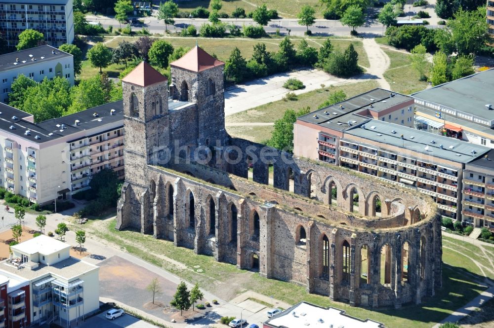 Aerial photograph Zerbst/Anhalt - Ruins of church building Sankt Nikolai on Schleibank in Zerbst/Anhalt in the state Saxony-Anhalt, Germany