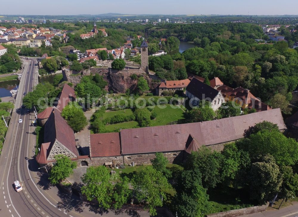 Halle (Saale) from above - Ruins and vestiges of the former castle and fortress Burg Giebichenstein in Halle (Saale) in the winter with snow in the state Saxony-Anhalt, Germany