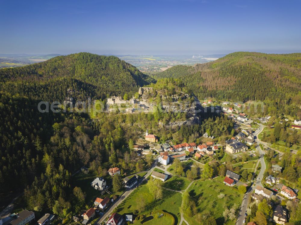 Kurort Oybin from the bird's eye view: Ruins and vestiges of the former castle Burg and Kloster Oybin on street Hauptstrasse in Kurort Oybin in the state Saxony, Germany