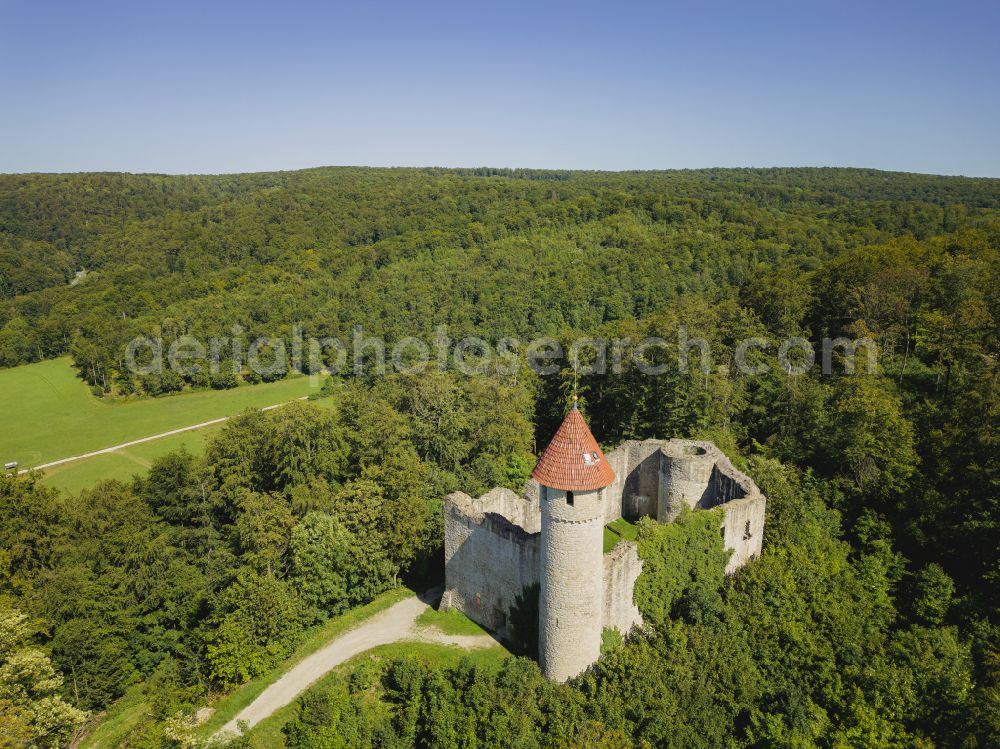 Nazza from the bird's eye view: Ruins and vestiges of the former castle Haineck in Nazza in the state Thuringia, Germany