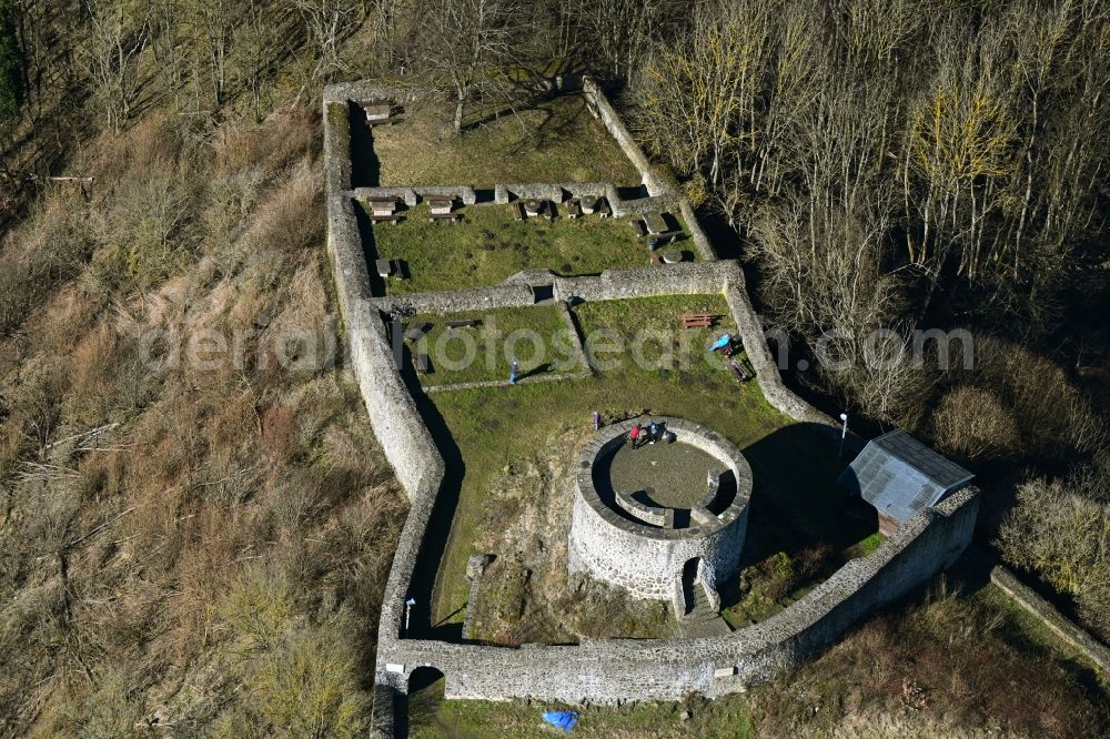 Aerial photograph Felsberg - Ruins and vestiges of the former castle Heiligenberg in Felsberg in the state Hesse, Germany