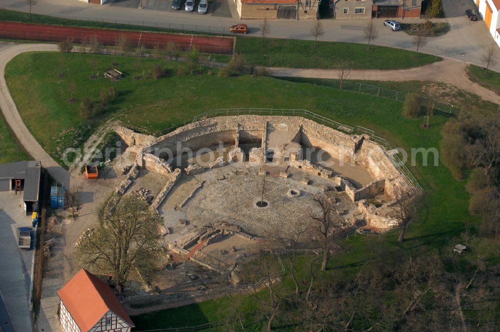 Aerial photograph Herbsleben - Ruins and vestiges of the former castle - Schlossruine on street Hauptstrasse in Herbsleben in the state Thuringia, Germany