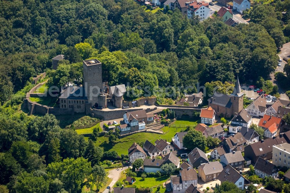 Aerial photograph Hattingen - Ruins and vestiges of the former castle Blankstein and festivals in Hattingen in North Rhine-Westphalia