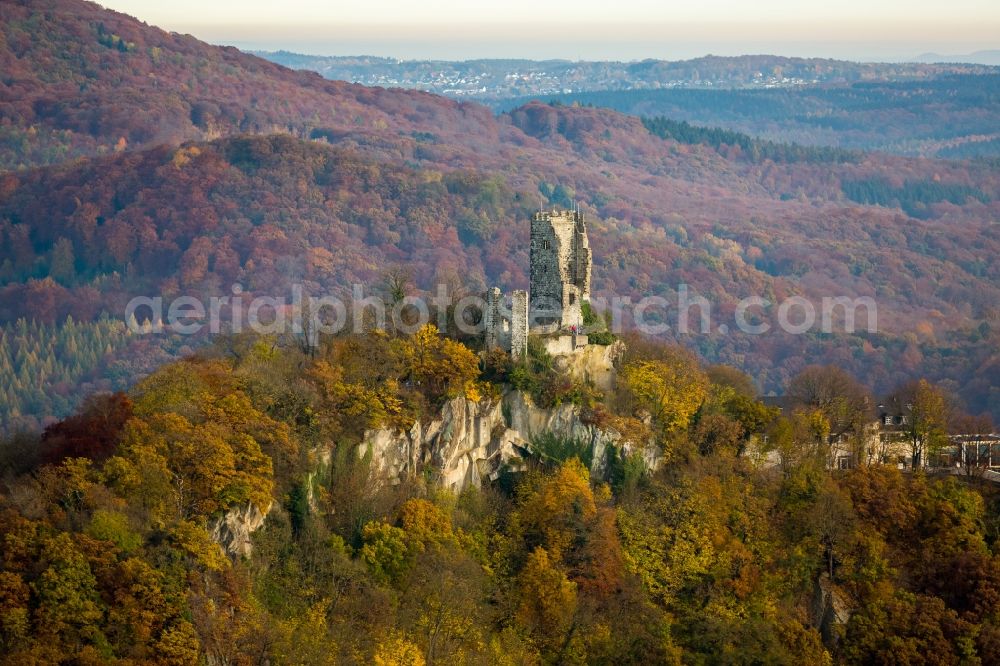 Aerial photograph Königswinter - Ruins and vestiges of the former castle and fortress Drachenfels in Koenigswinter in the state North Rhine-Westphalia