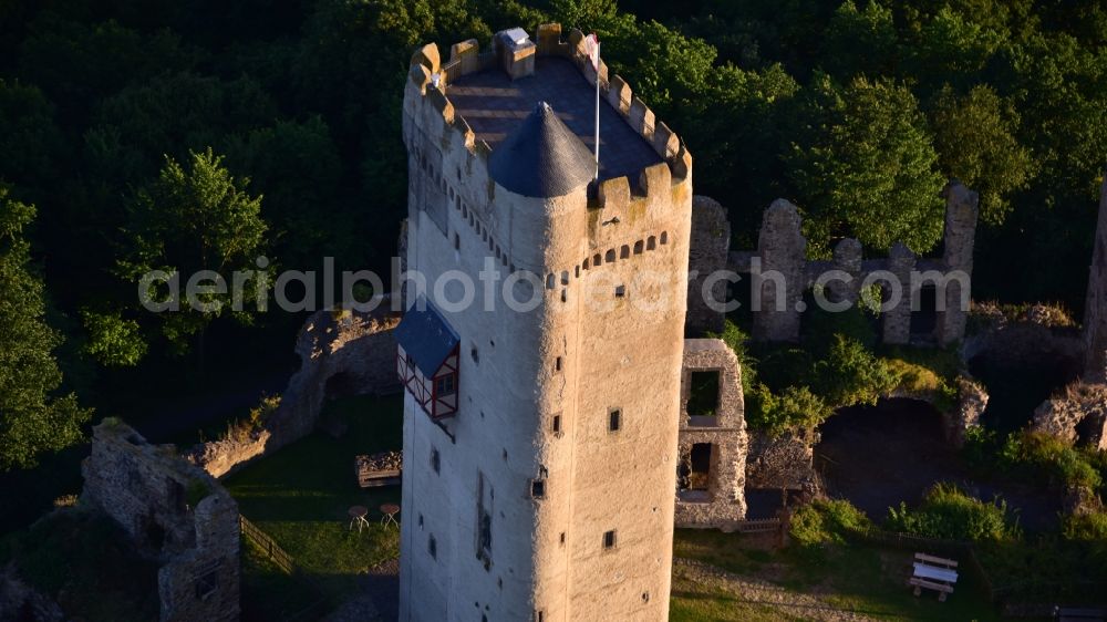 Niederdürenbach from the bird's eye view: Ruins and vestiges of the former castle and fortress Olbrueck in Niederduerenbach in the state Rhineland-Palatinate, Germany