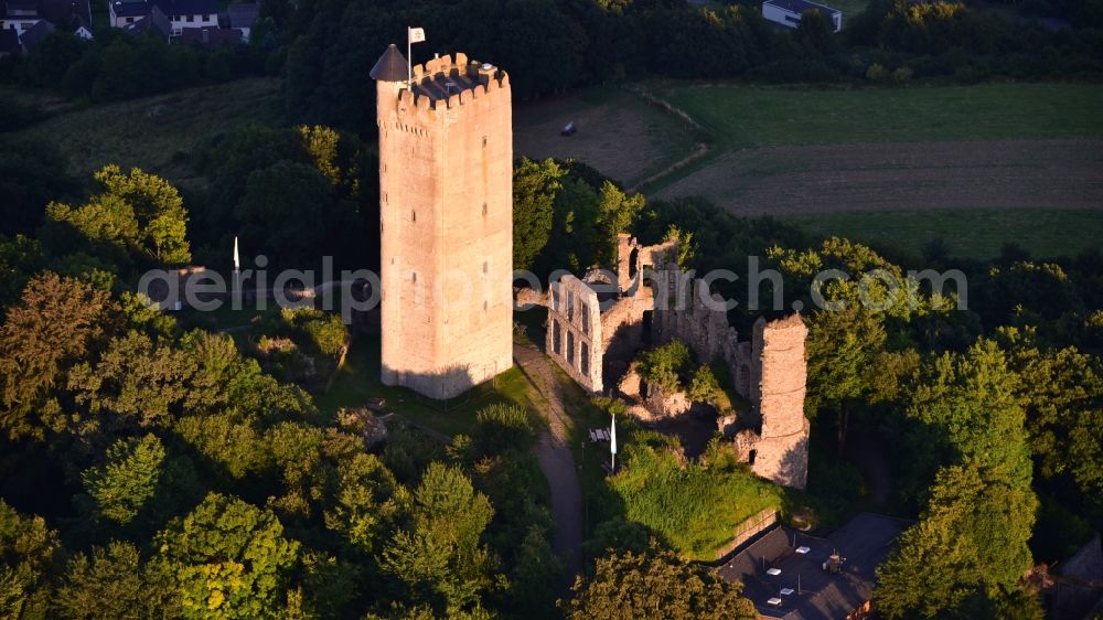 Aerial image Niederdürenbach - Ruins and vestiges of the former castle and fortress Olbrueck in Niederduerenbach in the state Rhineland-Palatinate, Germany