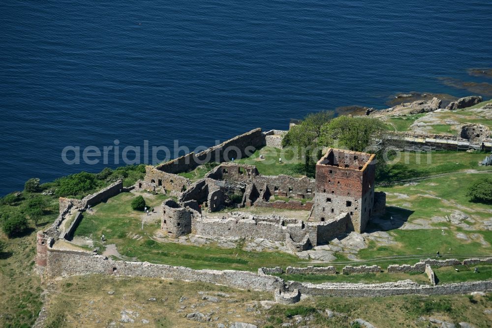 Allinge from the bird's eye view: Ruins and vestiges of the former castle and fortress Bornholm Island in Allinge in Region Hovedstaden, Denmark