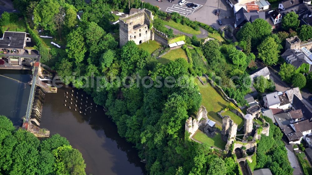 Aerial photograph Altwied - Ruins and vestiges of the former castle and fortress in Altwied in the state Rhineland-Palatinate, Germany