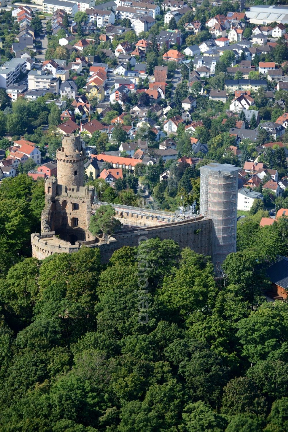 Aerial image Bensheim - Ruins and vestiges of the former castle and fortress Auerbach in Bensheim in the state Hesse