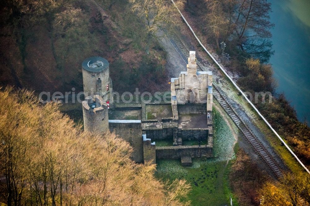 Aerial photograph Witten - Ruins and vestiges of the former castle and fortress Burg Hardenstein on the riverbank of the river Ruhr in Witten in the state North Rhine-Westphalia