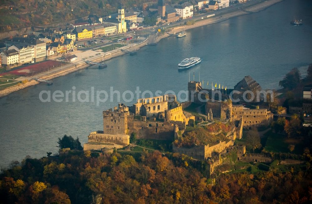 Aerial photograph Sankt Goar - Ruins and vestiges of the former castle and fortress Burg Rheinfels in Sankt Goar in the state Rhineland-Palatinate