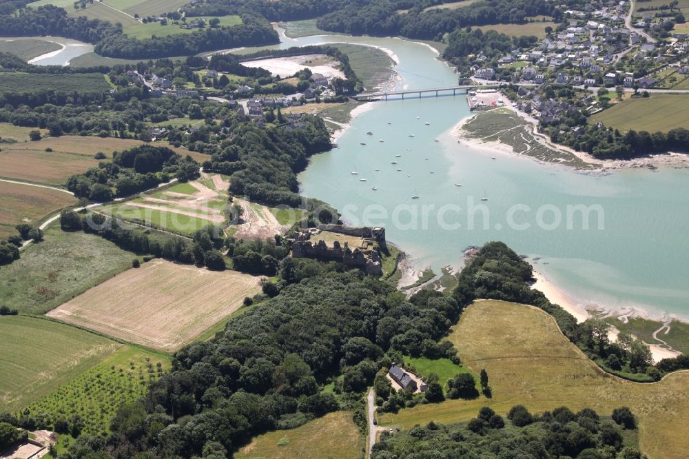 Crehen from the bird's eye view: Ruins and vestiges of the former castle and fortress Chateau du Guildo in Crehen in Brittany, France. It is located on the bay of L 'Arguenon