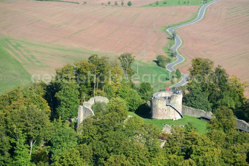 Aerial image Henneberg - Ruins and vestiges of the former castle and fortress in Henneberg in the state Thuringia