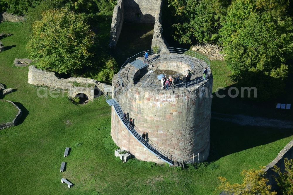 Aerial photograph Henneberg - Ruins and vestiges of the former castle and fortress in Henneberg in the state Thuringia