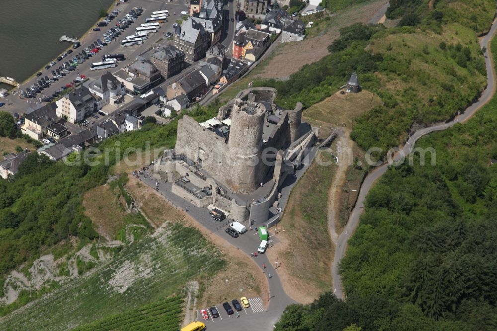 Aerial image Bernkastel-Kues - Ruins and vestiges of the former castle and fortress Landshut in Bernkastel-Kues in the state Rhineland-Palatinate, Germany