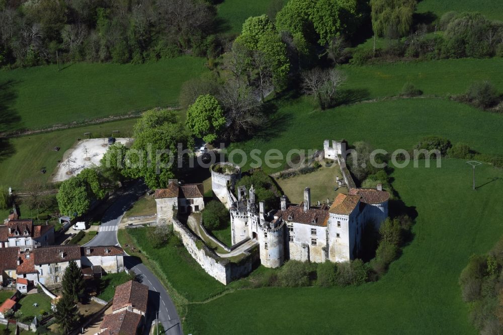 Mareuil from above - Ruins and vestiges of the former castle and fortress in Mareuil in Aquitaine Limousin Poitou-Charentes, France