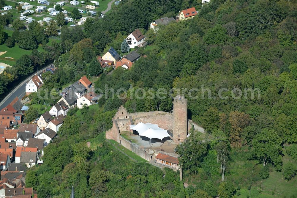 Aerial image Gemünden - Ruins and vestiges of the former castle and fortress Scherenburg in Gemuenden in the state Bavaria