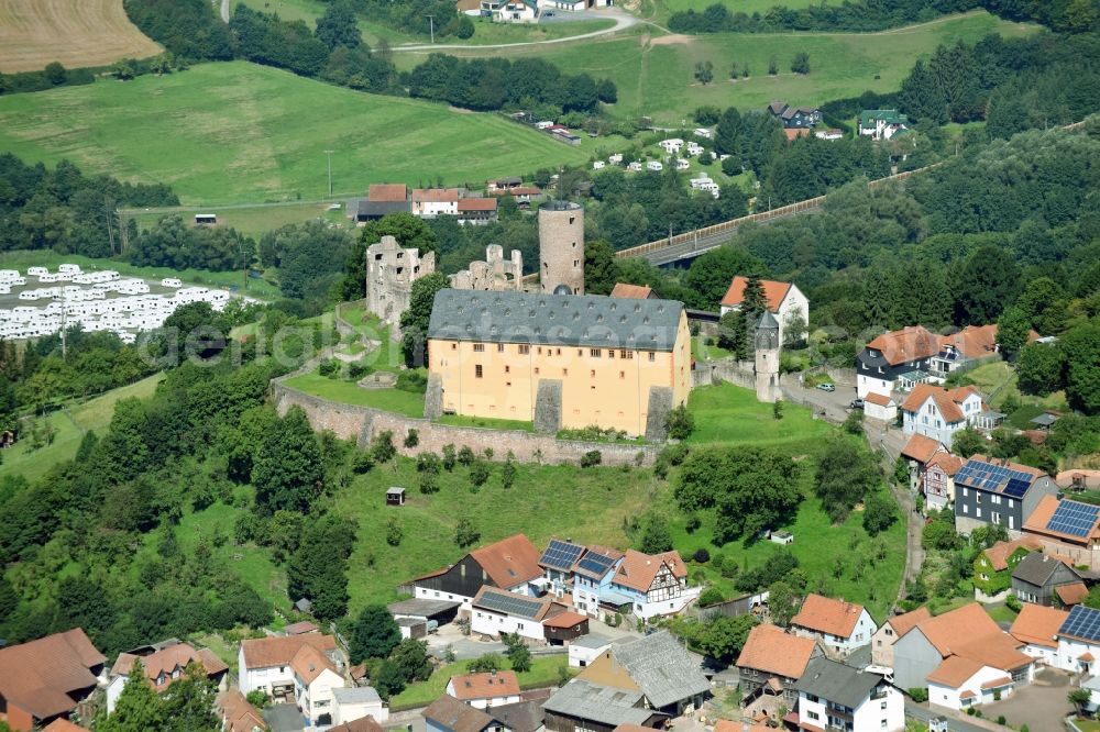 Aerial photograph Schwarzenfels - Ruins and vestiges of the former castle and fortress in Schwarzenfels in the state Hesse, Germany