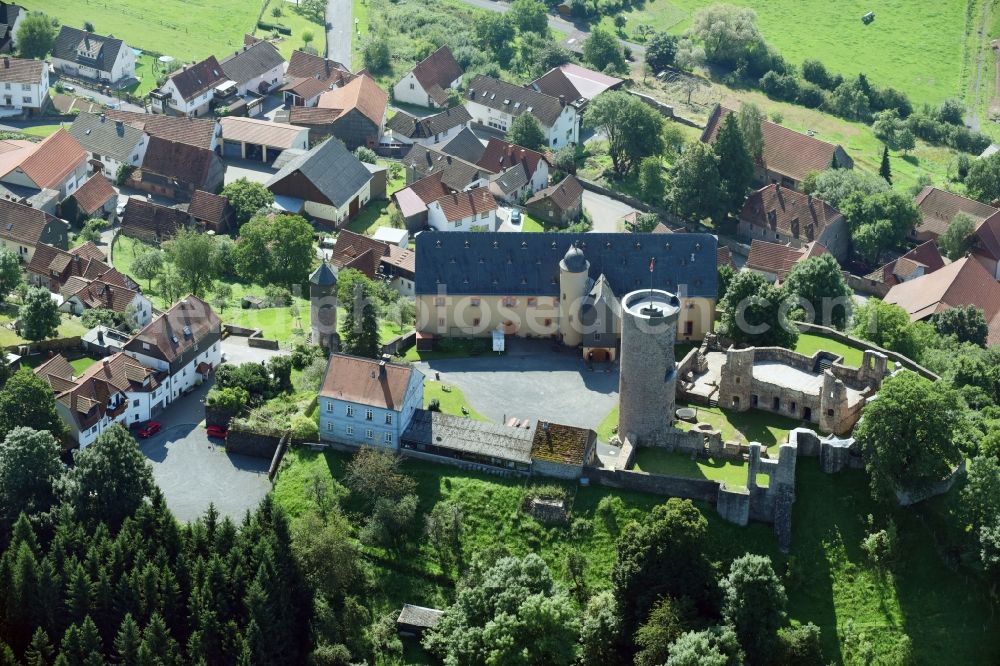 Schwarzenfels from the bird's eye view: Ruins and vestiges of the former castle and fortress in Schwarzenfels in the state Hesse, Germany