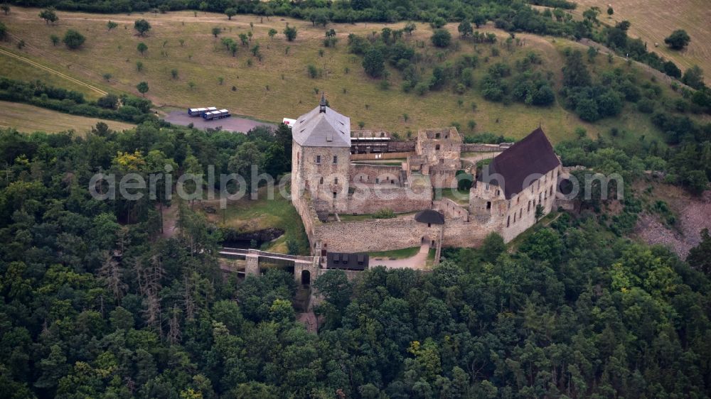 Aerial photograph Tocnik - Ruins and vestiges of the former castle and fortress in Tocnik in Stredocesky kraj - Central Bohemian Region, Czech Republic