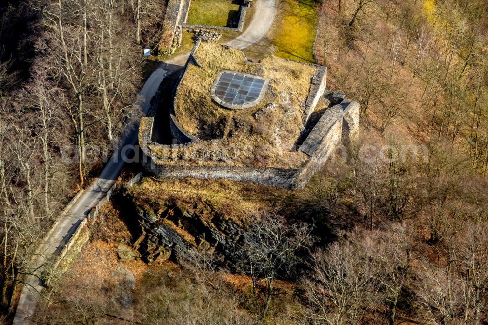 Hattingen from above - Ruins and vestiges of the former castle and fortress VEREIN ZUR ERHALTUNG DER ISENBURG E.V. Am Isenberg in Hattingen in the state North Rhine-Westphalia, Germany