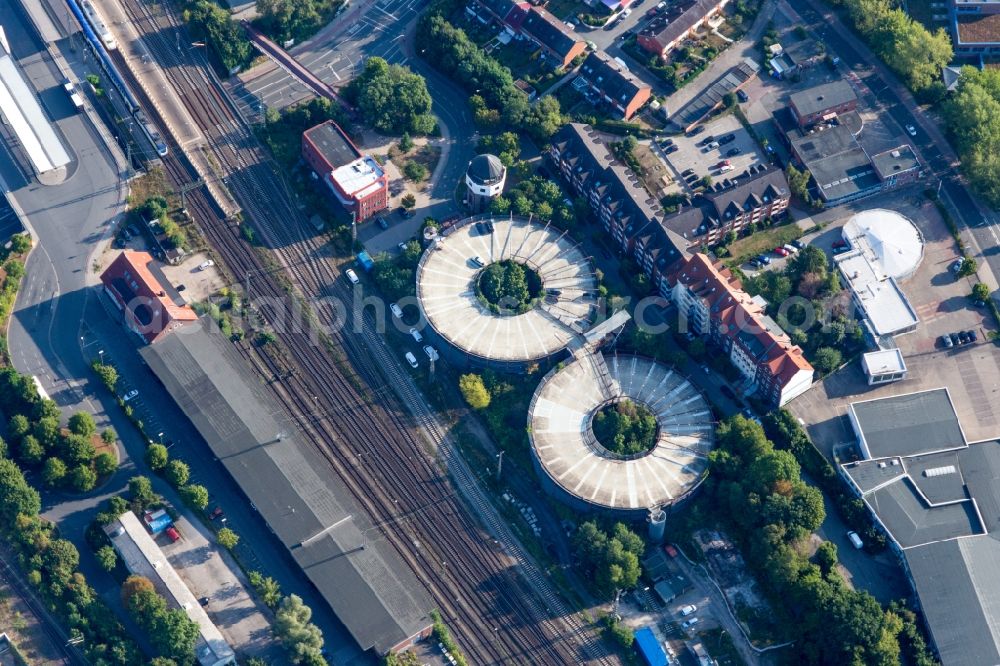 Lüneburg from above - Double circular Parking deck on the building of the car park Parkhaus on Bahnhof in Lueneburg in the state Lower Saxony, Germany