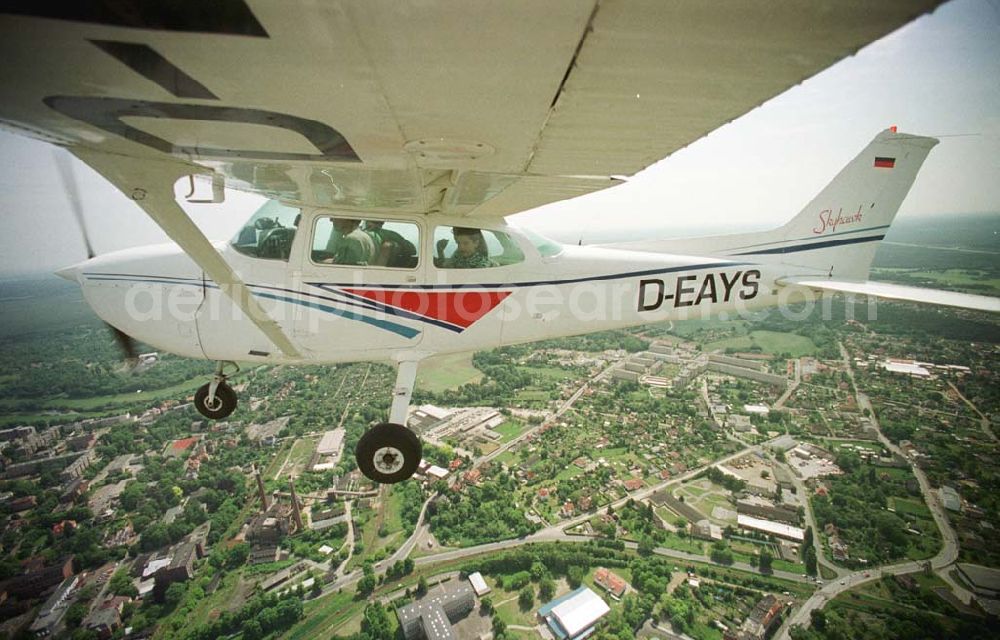 Aerial image Forst / BRB - Rundflug der Agentur mit der Forster Rosenkönigin mit einer C172 der Niederlausitz Flug GmbH vom Flugplatz Neuhausen aus über Cottbus und Forst.