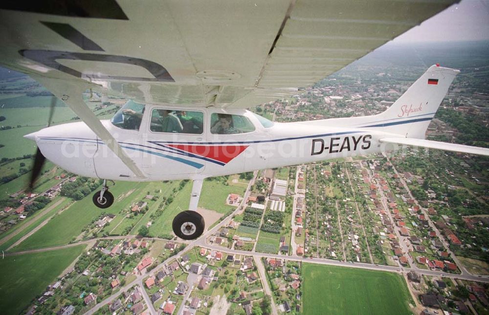 Aerial image Forst / BRB - Rundflug der Agentur mit der Forster Rosenkönigin mit einer C172 der Niederlausitz Flug GmbH vom Flugplatz Neuhausen aus über Cottbus und Forst.