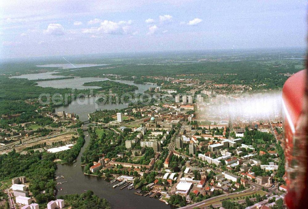 Aerial image Potsdam-Stadt - Rundflug mit einer Cessna 152 der Albatros Flug GmbH vom Flugplatz Saarmund aus über dem Stadtzentrum Potsdam.