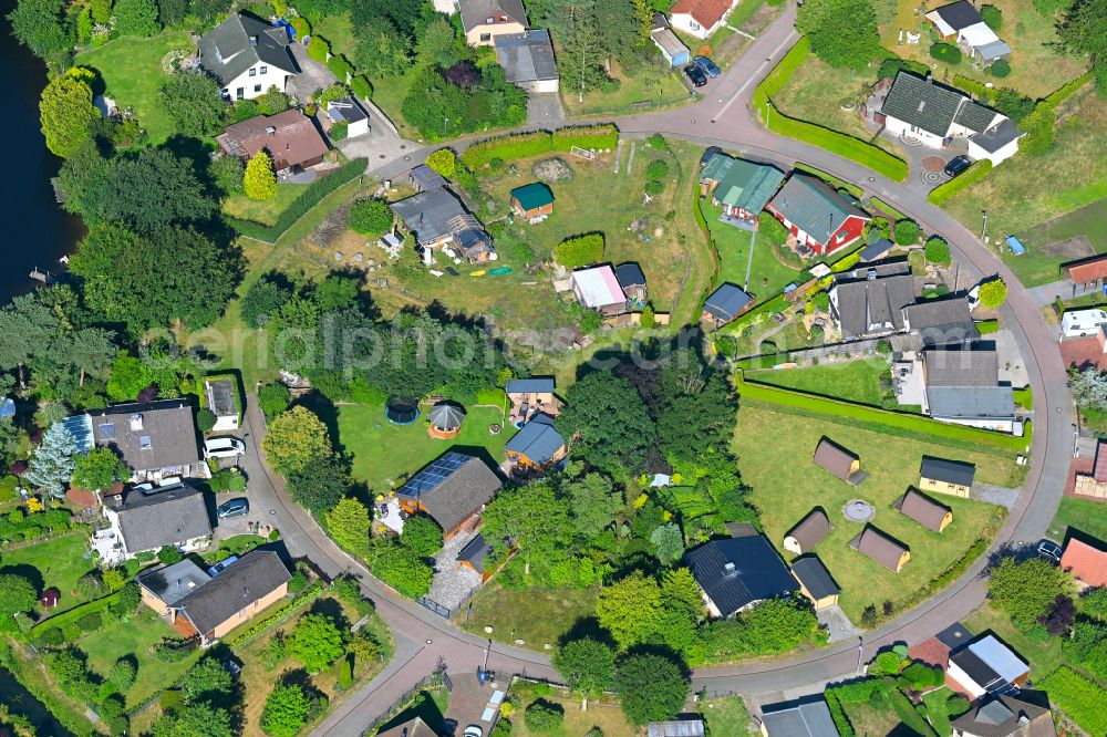 Aerial image Langen - Village view with radiating round - shaped farmsteads and residential buildings in the center of the village in Langen in the state Lower Saxony, Germany