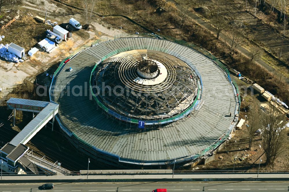 Aerial photograph Berlin - Round shed (also locomotive shed) Heinersdorf Am Feuchten Winkel in the district Pankow in Berlin, Germany