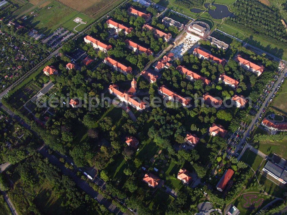 Aerial photograph Neuruppin (Brandenburg) - Blick auf das Ruppiner Klinikum in Neuruppin. Ruppiner Kliniken GmbH, Fehrbelliner Straße 38, D-16816 Neuruppin, Telefon: (0 33 91) 39-0, Telefax: (0 33 91) 39 10 09, http://